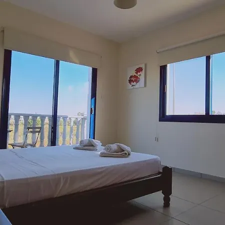 Stay Trinity Beach Apts Paralimni Exterior photo